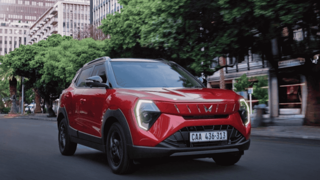 Mahindra XUV 3XO RevX Launched in India Starts at ₹8.94 Lakh