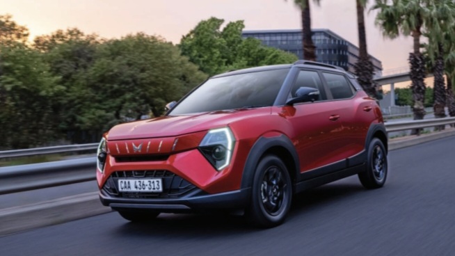 Mahindra XUV 3XO RevX Launched in India Starting at ₹8.94 Lakh